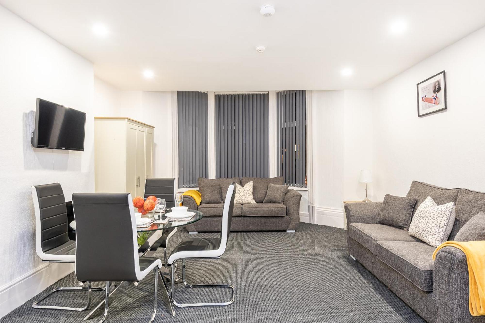 Velvet Coaster Apartments Blackpool Bilik gambar